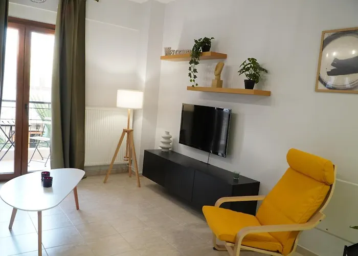 Modern In οld τown Salonic