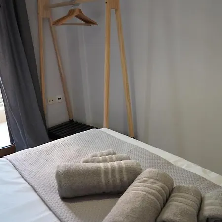 Modern In οld τown Lejlighed *