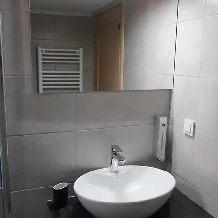 Modern In οld τown Lejlighed *